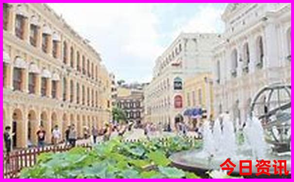旅游报团在哪里报
